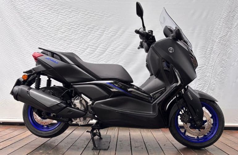 Yamaha XMAX 300
