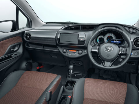 Toyota Vitz от 2016
